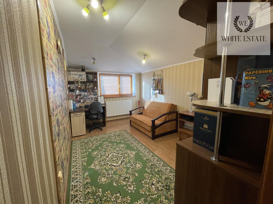 Продаж 4 кім. квартири по вул. Золотогірська