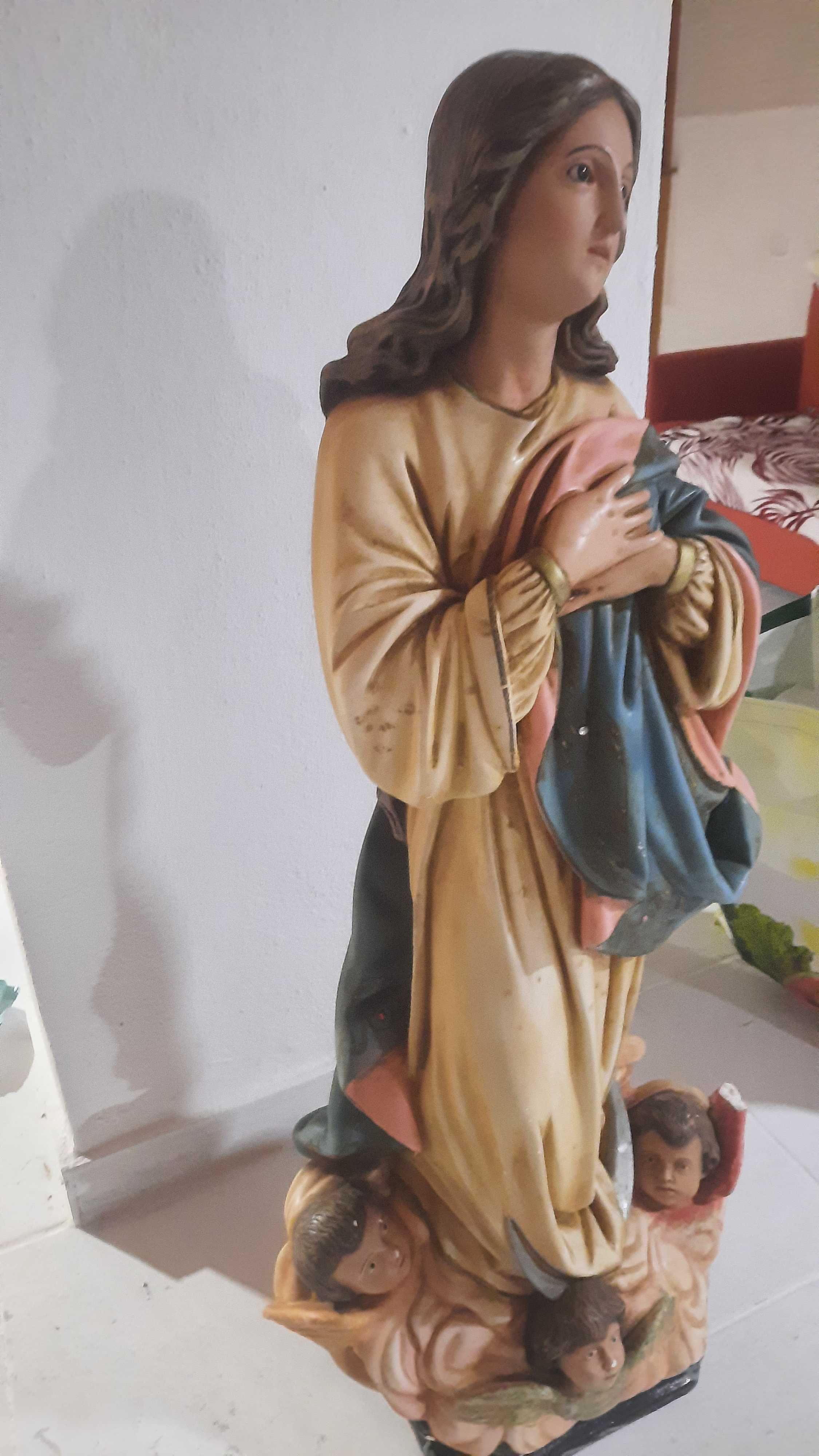 Santa antiga usada