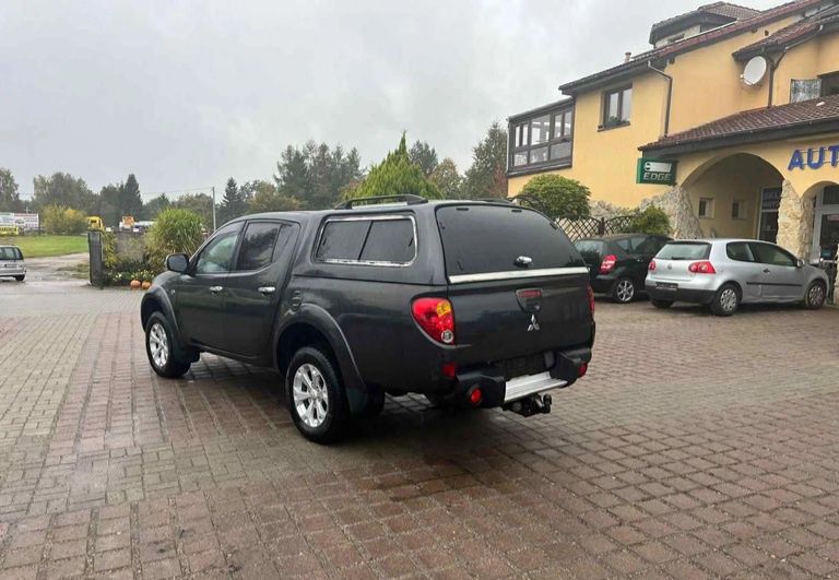 Mitsubishi L200 Pick Up 4x4 DPF Instyle Double Cab