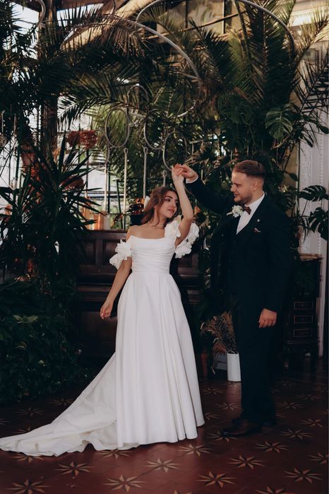 Продаю своє Неймовірне весільне плаття!!!