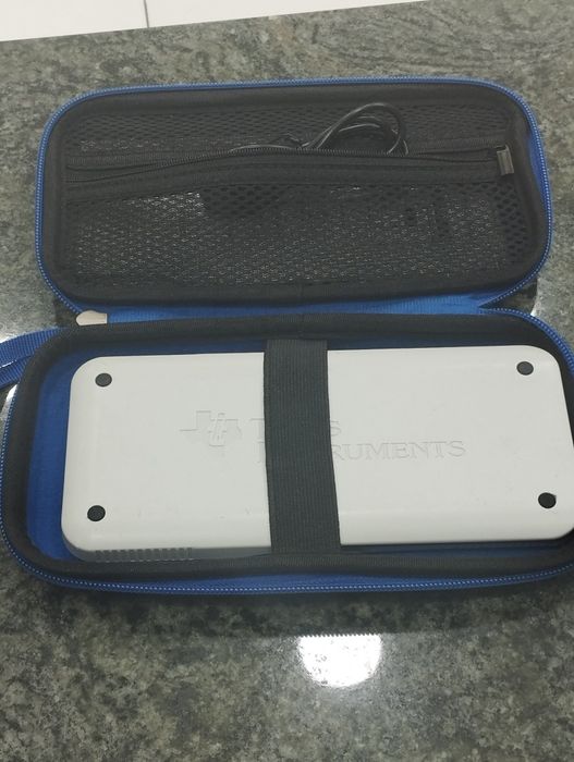 Calculadora gráfica Texas Instruments Ti-84 plus Python