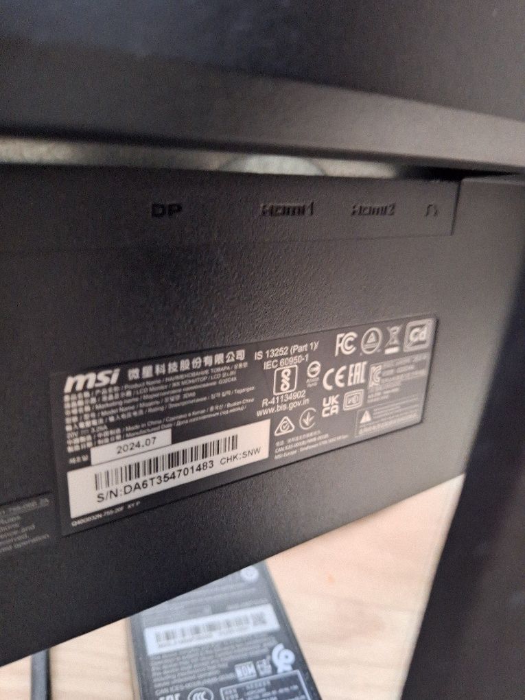 Monitor MSI uszkodzona matryca! 31.5cala!