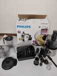 Philips avancce colletion 1300v robot kuchenny hr7778