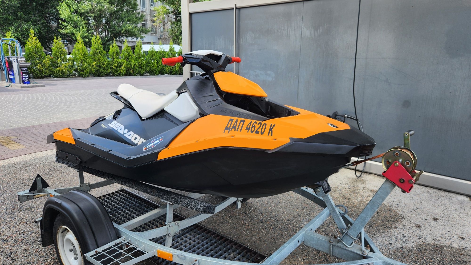 гидроцикл brp Spark в идеальном состоянии с документами
