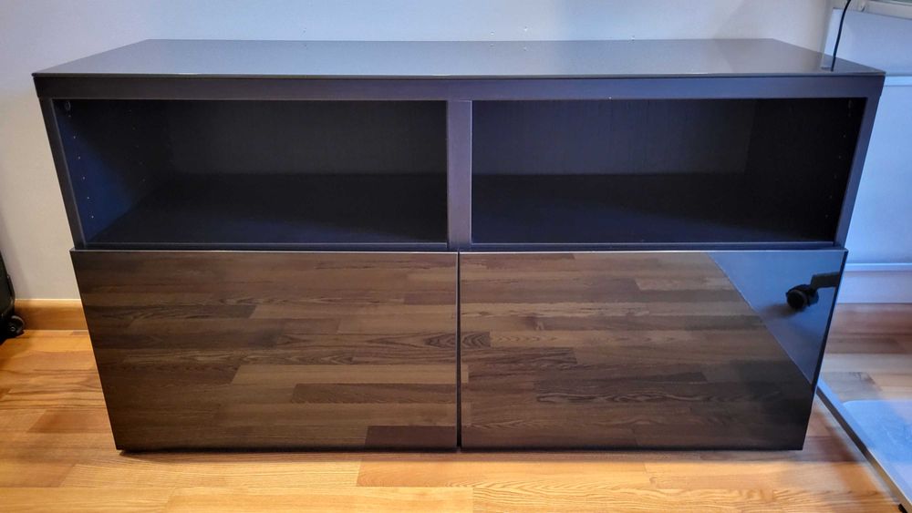 Czarna komoda / szafka RTV, IKEA