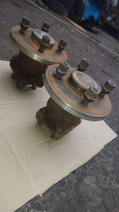 Ступицы ступиці на причіп розболтовка 4/100