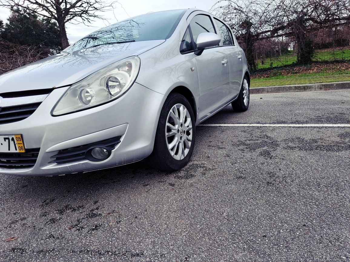 Opel Corsa D 1.3 cdti