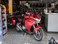 Honda VFR 1200 de 2011 em Óptimo estado de conservação (Reservada)