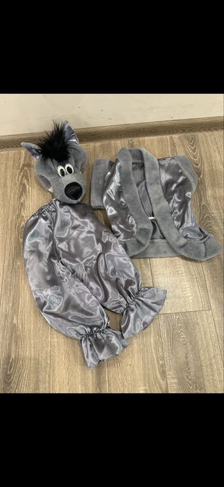 Новорічний костюм в оренду вовка на 3,4,5 років