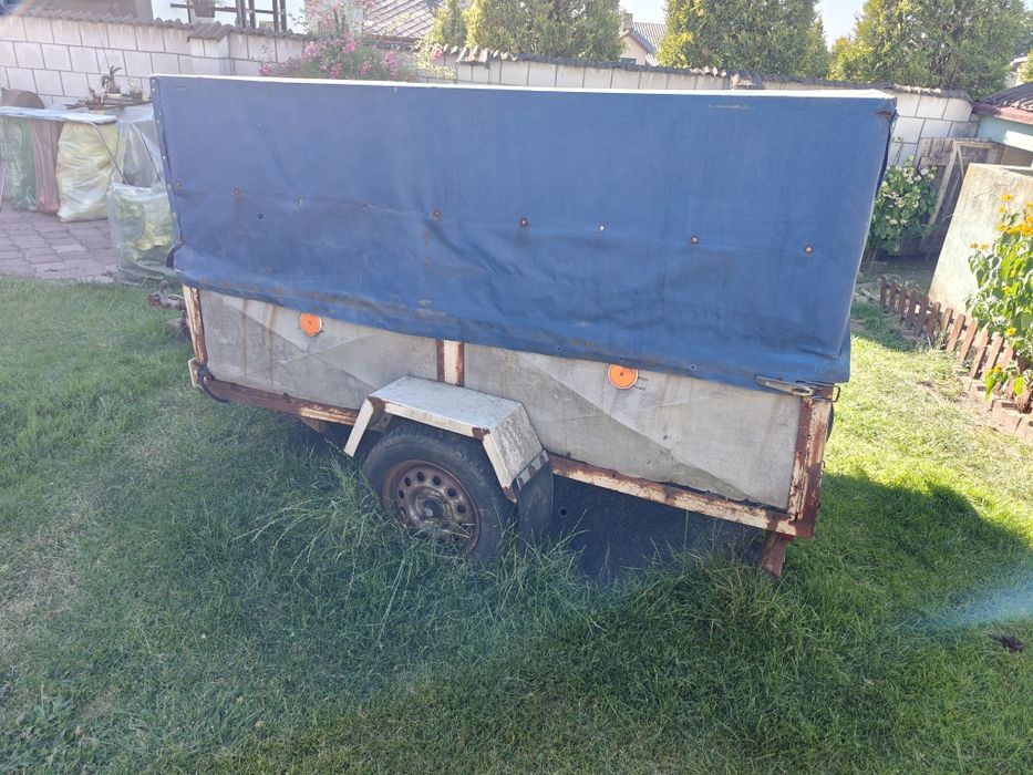 Przyczepa z plandeką