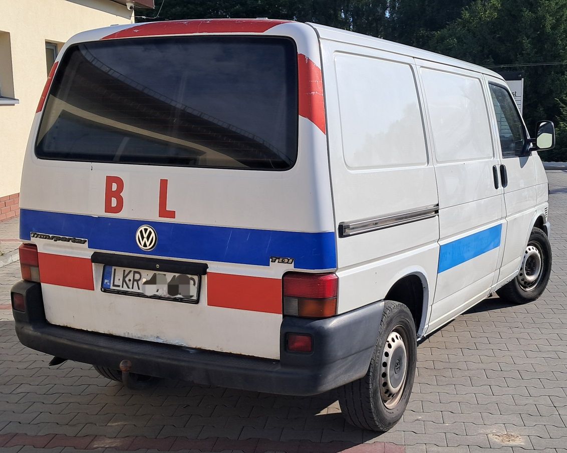 Volkswagen T4 Transporter 2.5TDI 102KM