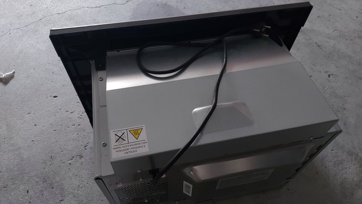 Microondas encastre Orima 20l com grill