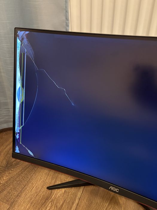 Monitor 27” AOC C27G2ZE uszkodzony