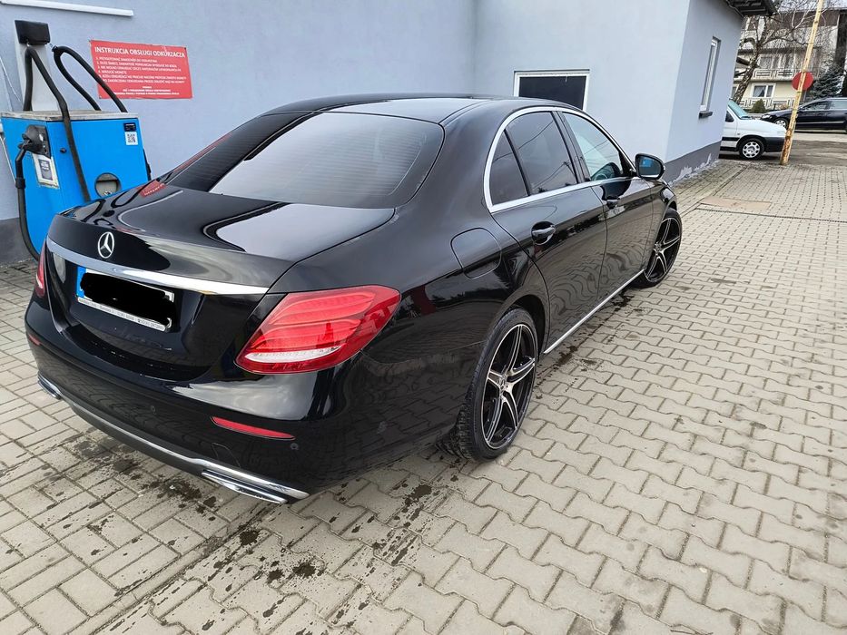 Mercedes-Benz Klasa E Mercedes W213/ 2017/ 194KM/ Serwis