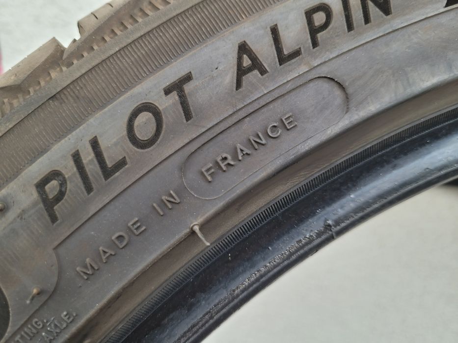 Michelin Pilot Alpin 5 225/45/r19 Praktycznie NOWE 2822 4 szt.