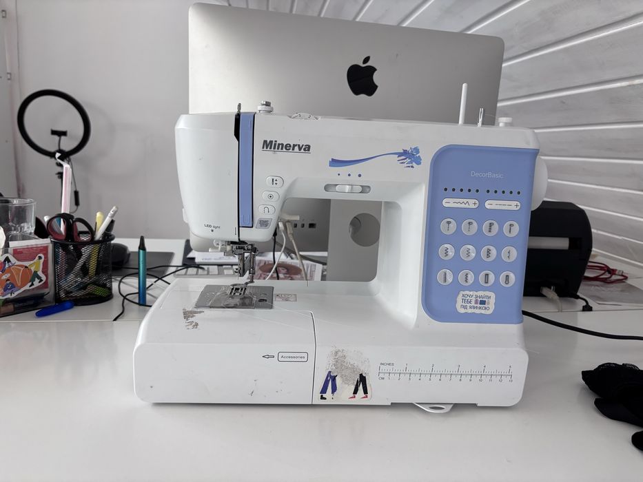 Швейна машинка Minerva Decor Basic