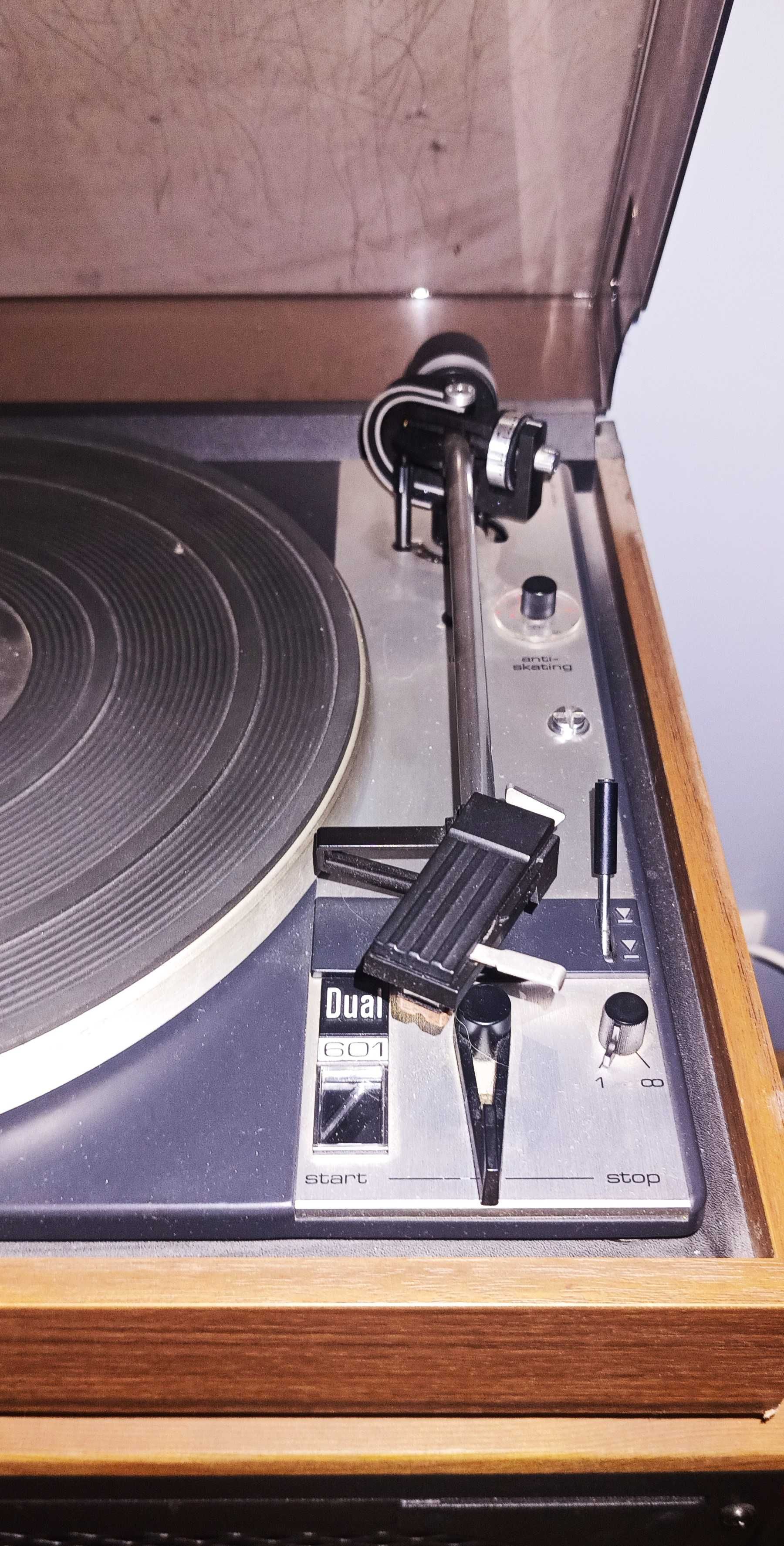 Kultowy automatyczny gramofon HI-FI - DUAL CS 601