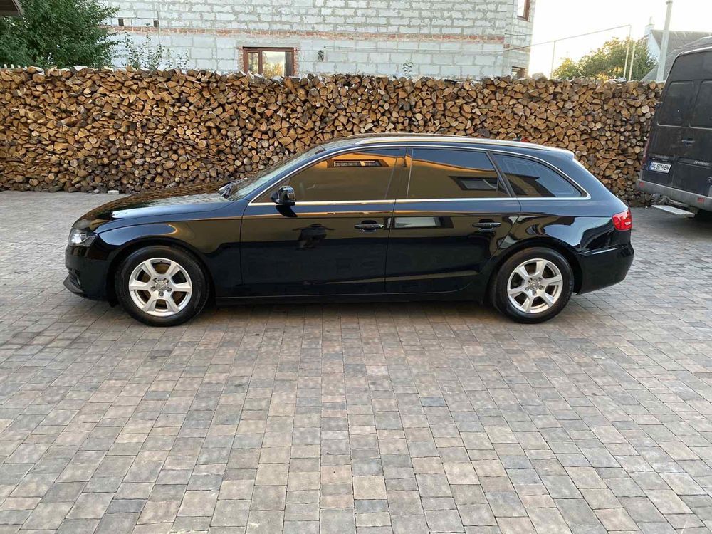 Audi a4b8 ideal 2011