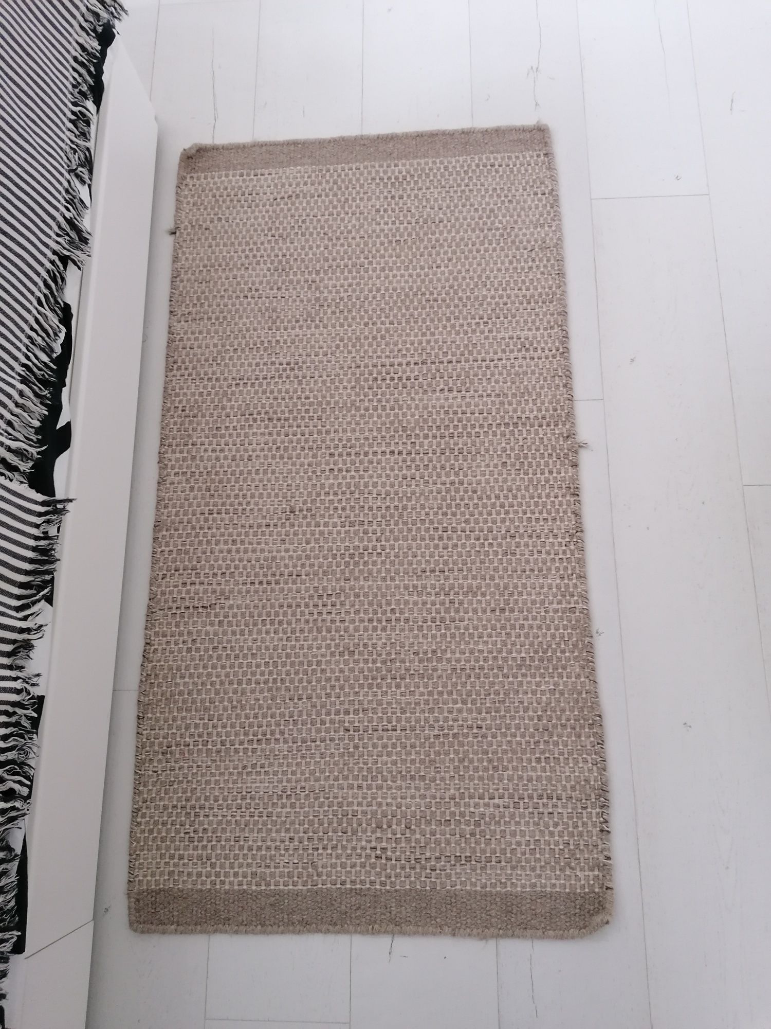 Wełniany dywan roz. 70x140 szarobrązowy