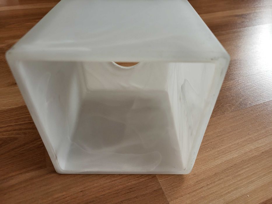 kwadratowy, szklany klosz