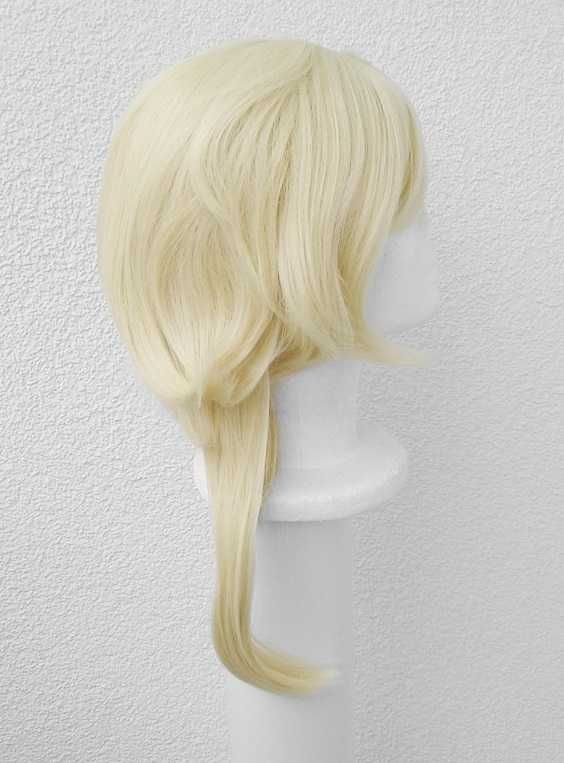 Blond peruka z przedziałkiem grzywką Lumine Genshin Impact cosplay wig