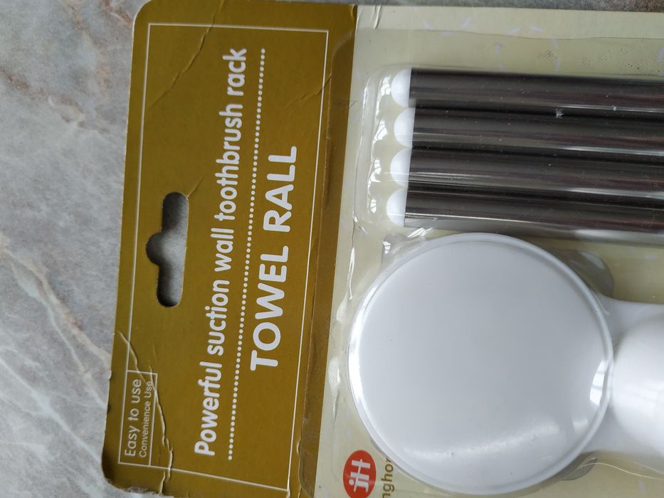 Кронштейн,  вішалка, тримач . для ванної кімнати , кухні, гардеробної