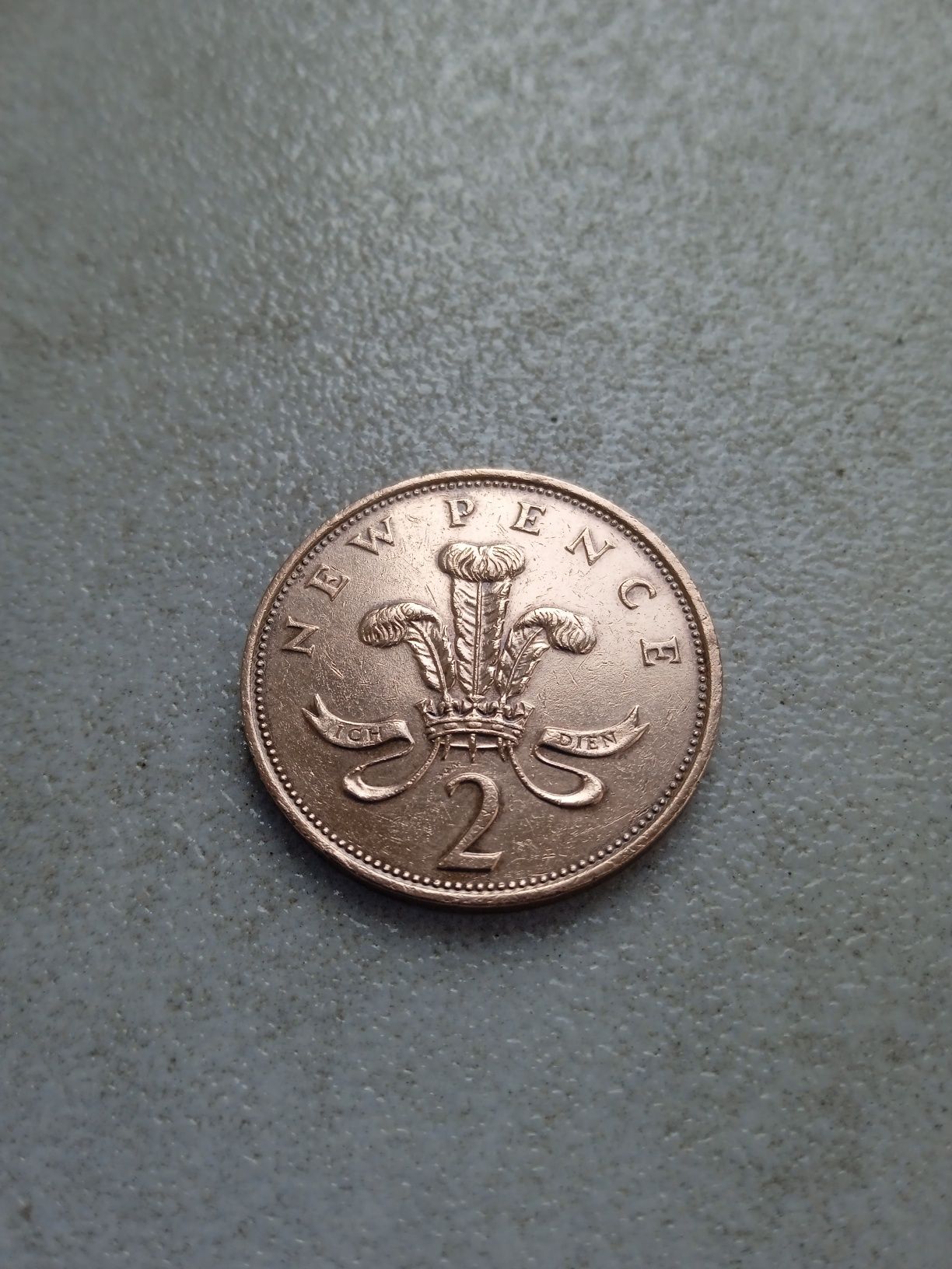 Dwie Monety new pence/two pence