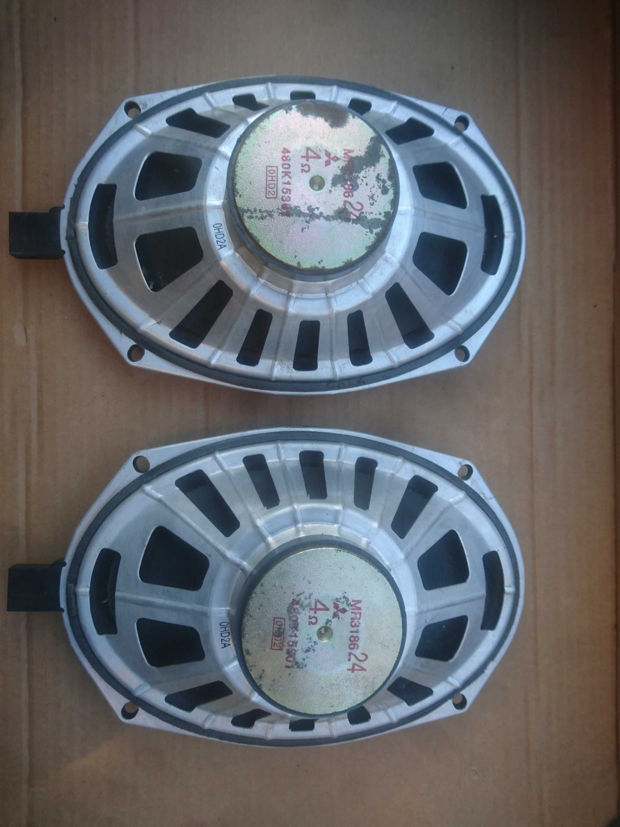 2x głośniki 4ohmy Mitsubishi