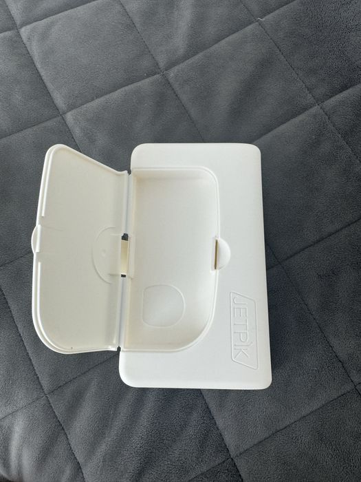 Оригінальна travel-коробка Jetpik для іригатора