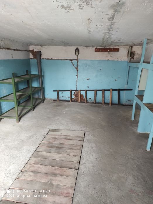 Продам гараж Пмк-100 центральна лінія 20м від заїзду