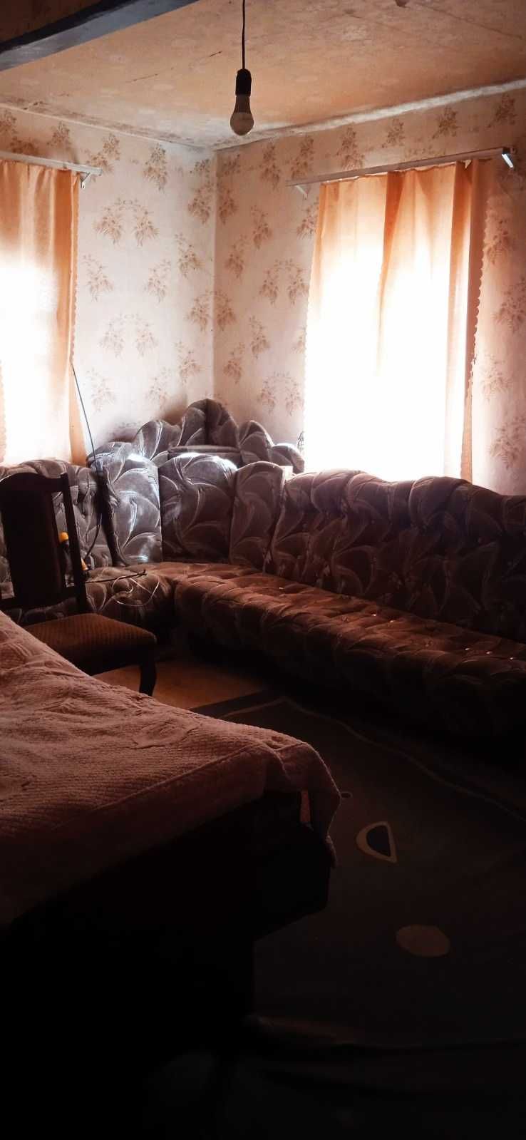 Будинок в с.Карапиші (Миронівського)  Обухівського району Київ-ї обл,