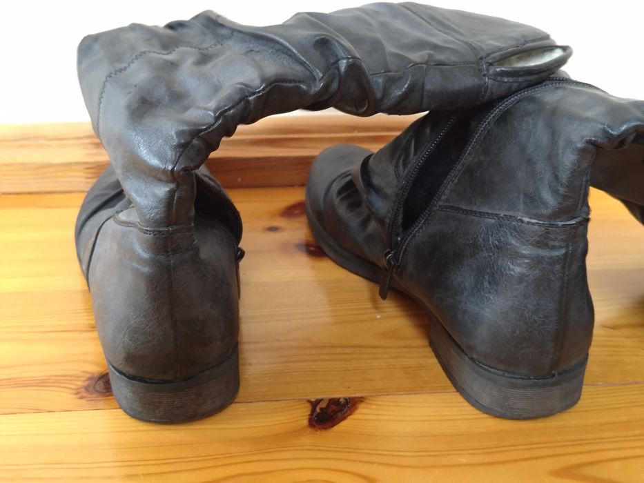 Buty damskie na obcasie, rozmiar 39