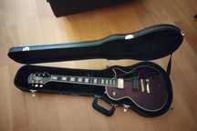 Case GATOR para guitarra elétrica Les Paul ou semelhantes