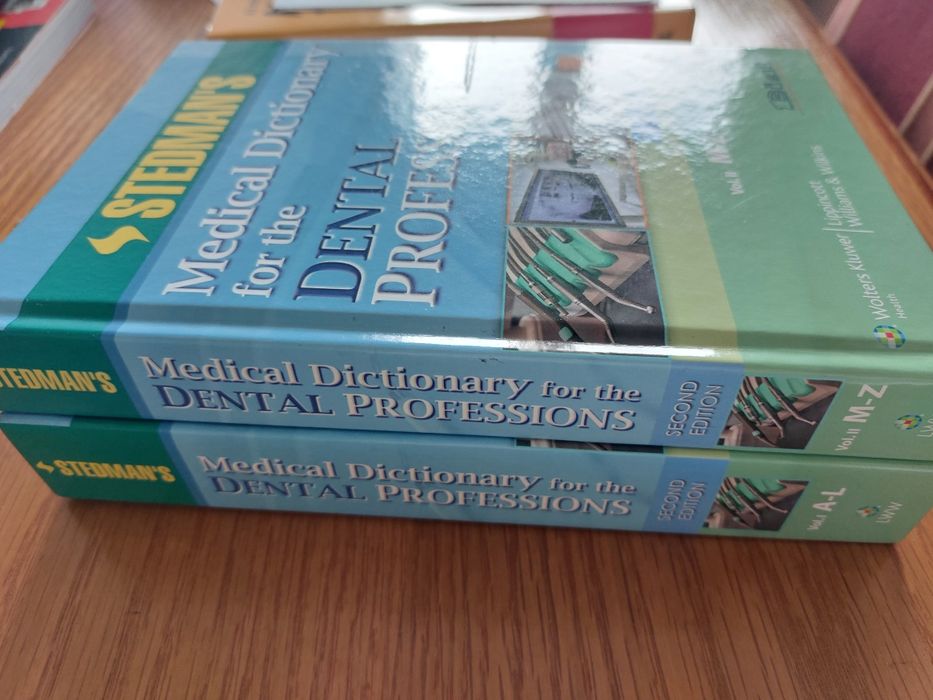 2 livros novos Medical dictionary for the dental professionals