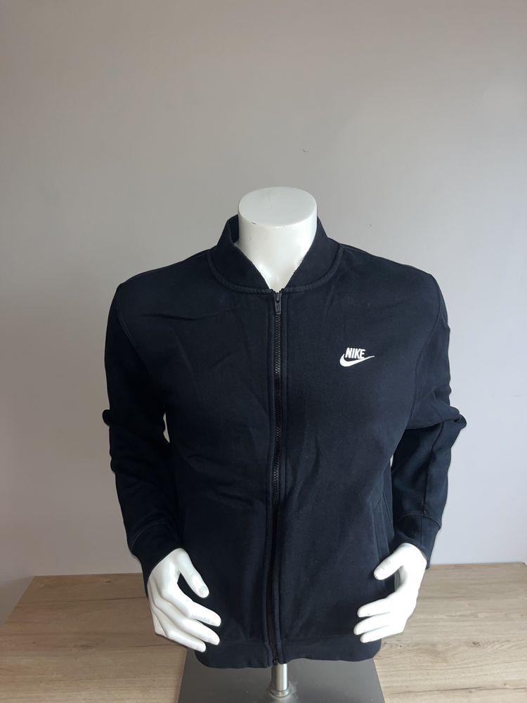 Czarna bluza Nike