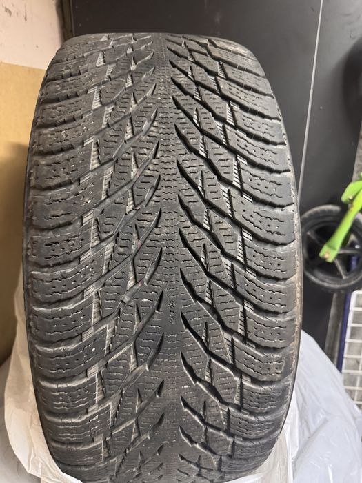 Nokian Hakkapeliitta R3 SUV 275/45/R20