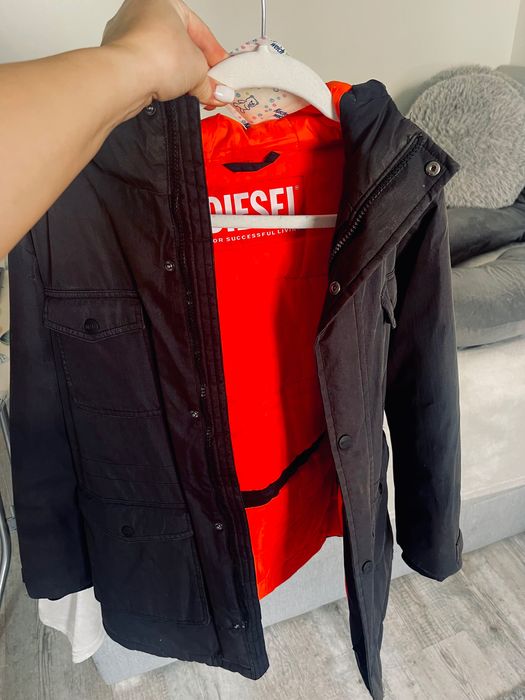 Стильна зимова куртка, курточка  Diesel для хлопчика-підлітка.