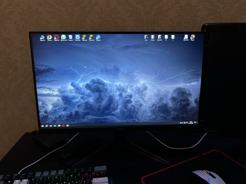 Монитор Acer VG220Q 75 герцовка.