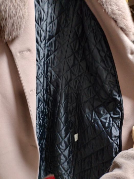 Продам пальто в гарному стані