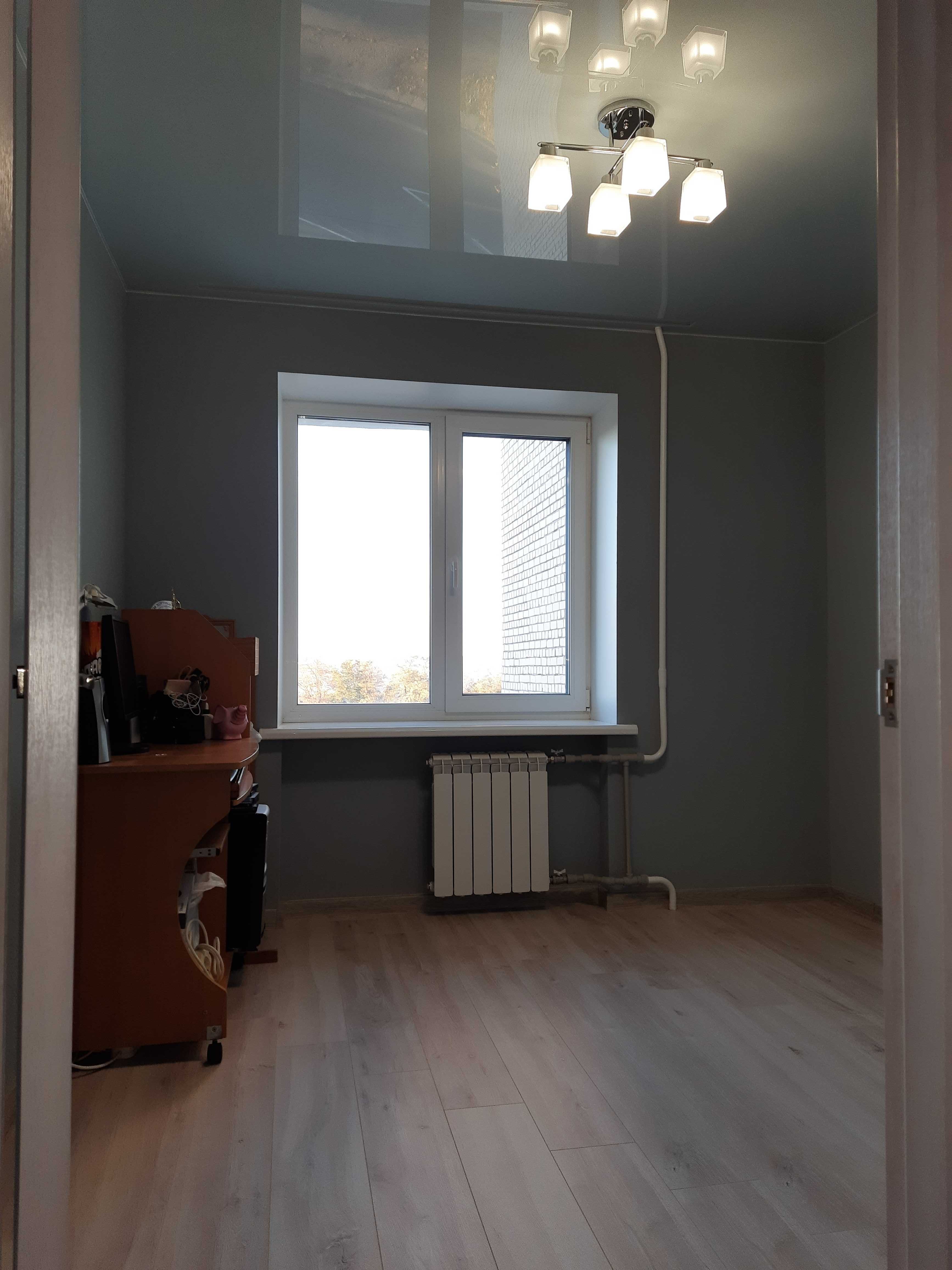 Продам 4-кімнатну квартиру в цегляному будинку по вул. Фортечній