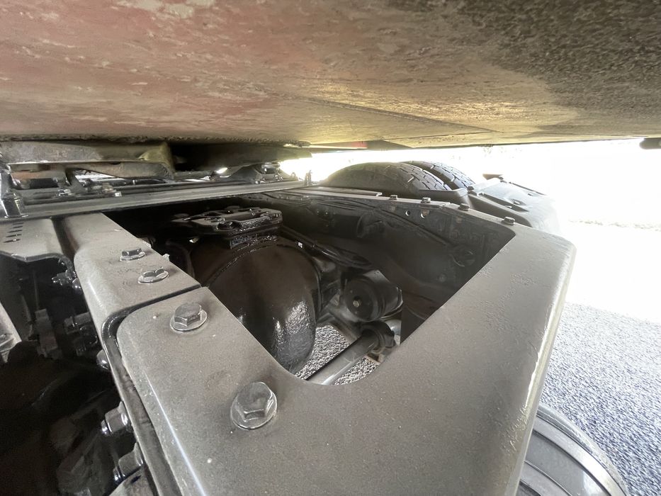 Тягач Man TGX 18.440 MEGA + напівпричіп штора Kassbohrer осі SAF