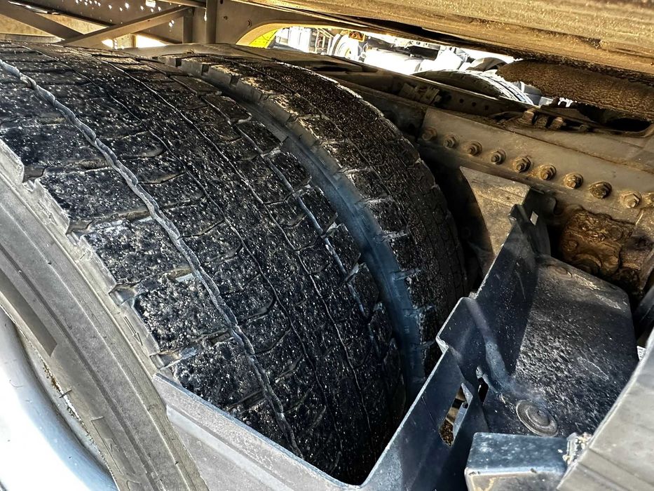 Volvo FH4 ,500km, 2015r Standard