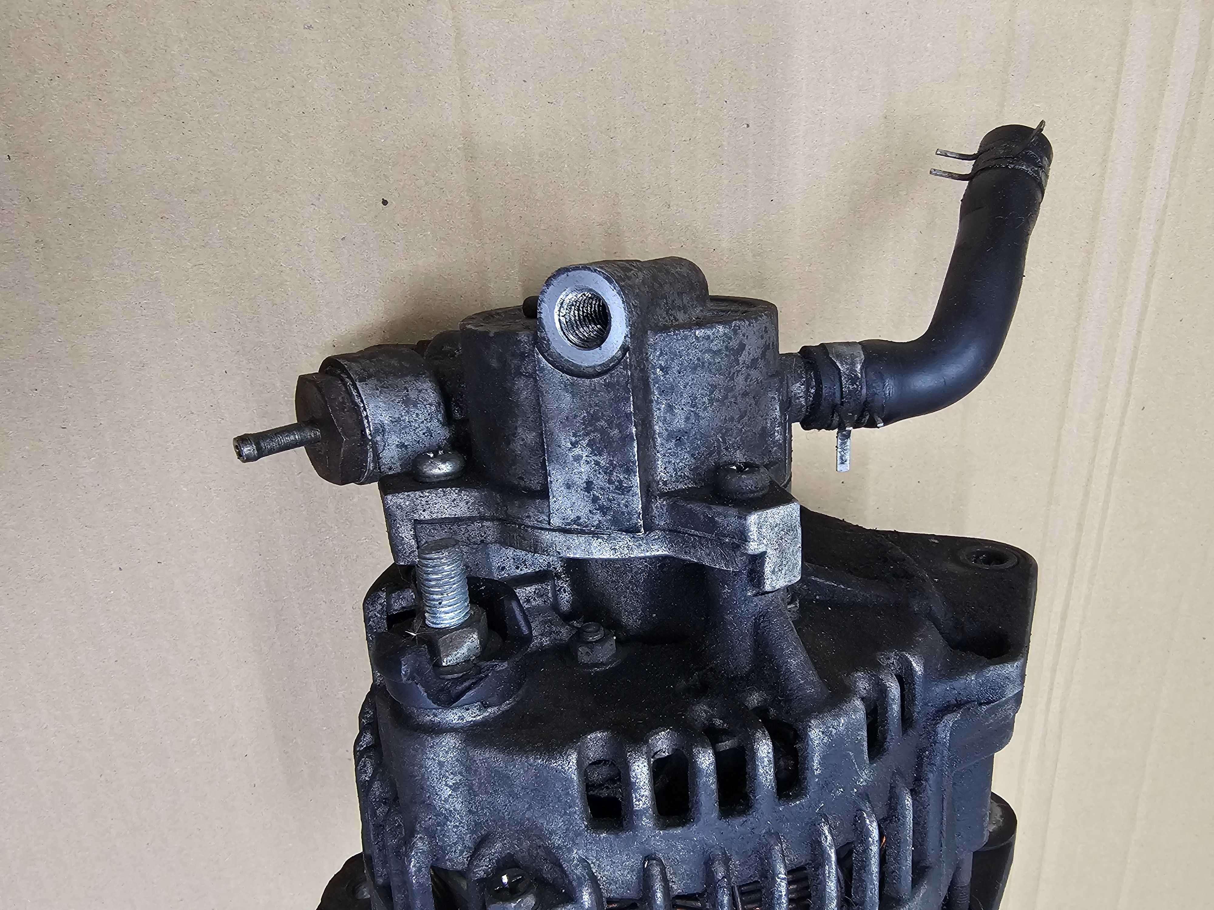 Alternator Opel Astra H Z17DTL z Vaku Pompą