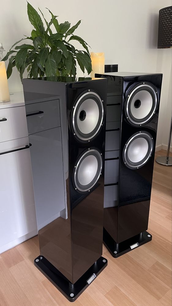 Tannoy Revolution XT8 F