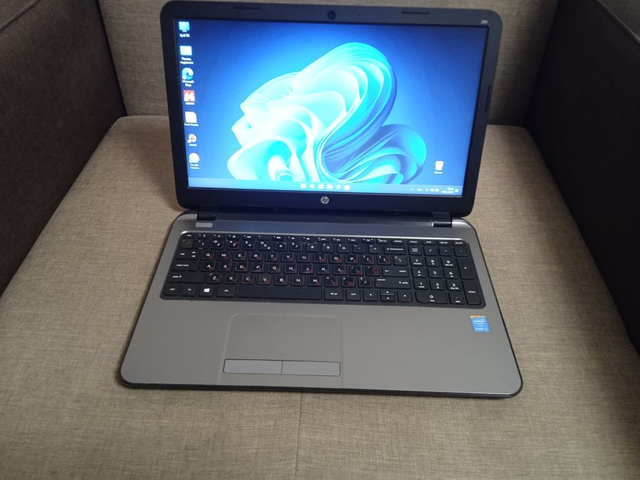Ноутбук Hp 250 G3, Intel Core i3-4005,ram 8/ssd 120 gb