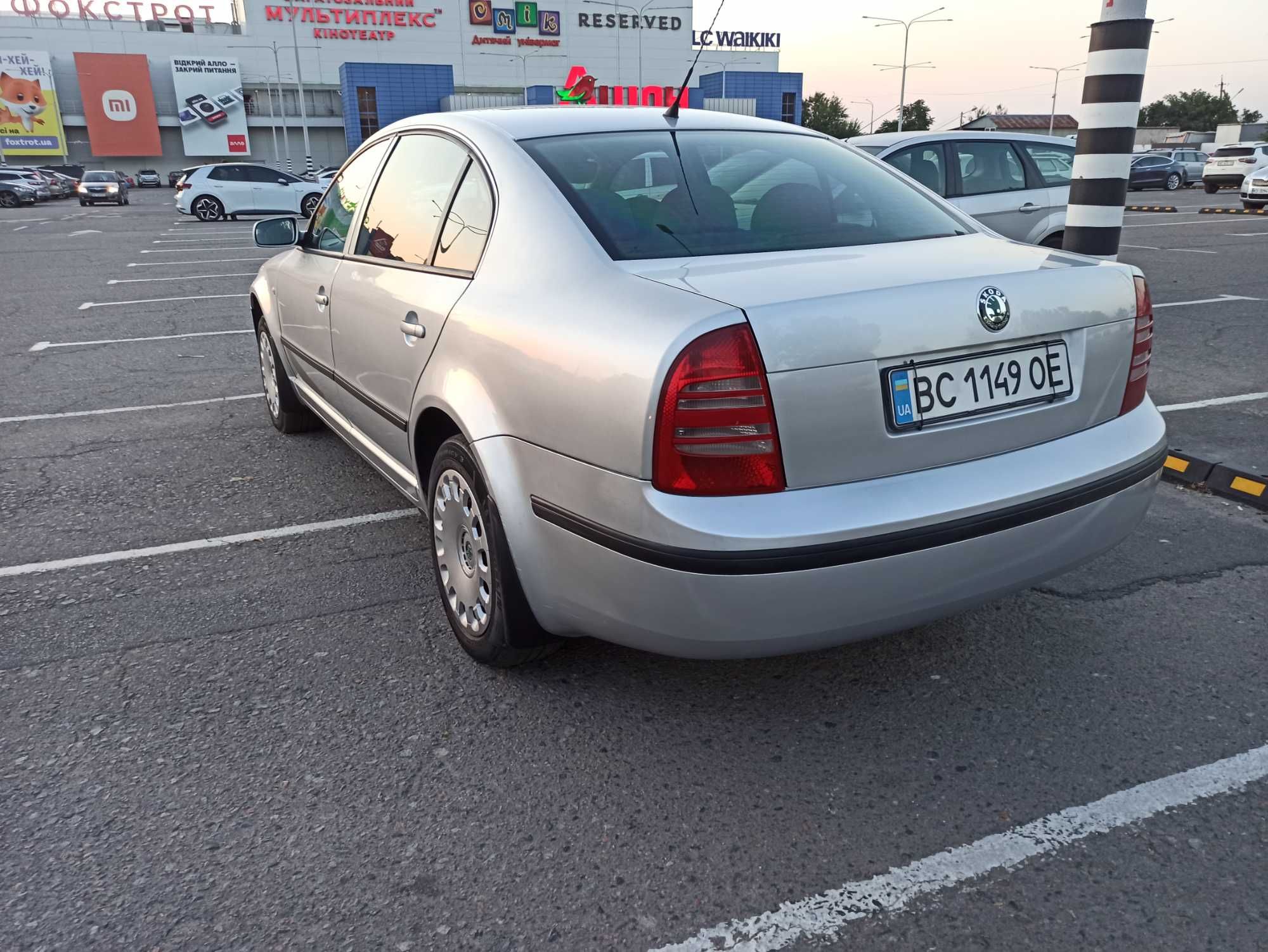 Skoda Superb 1 седан