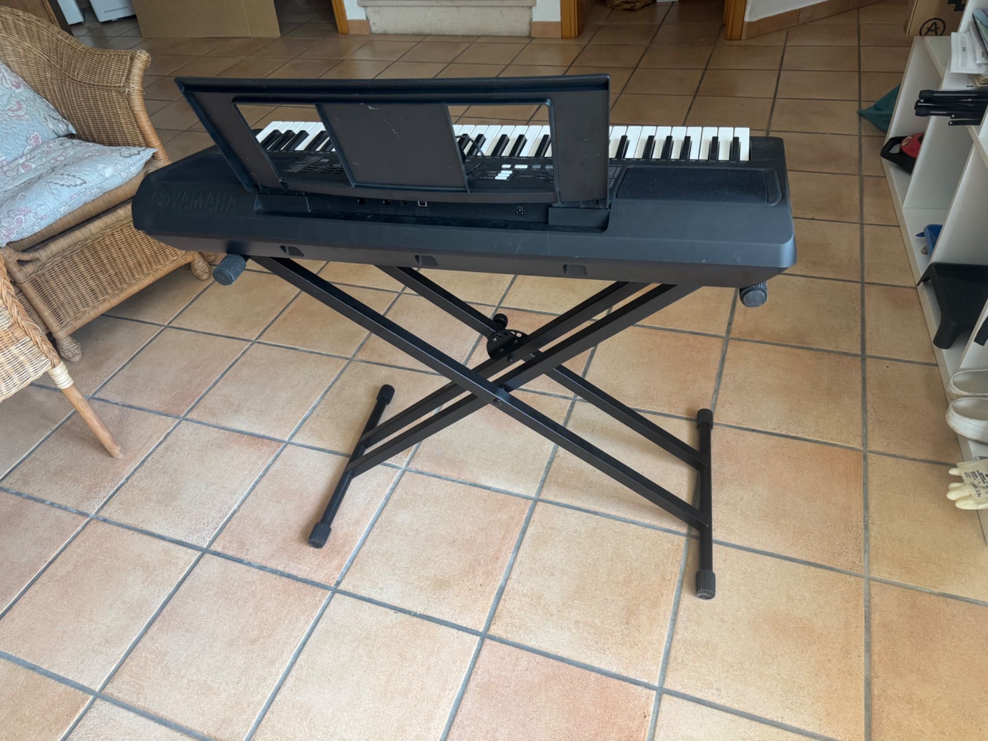 Yamaha e363 keyboard