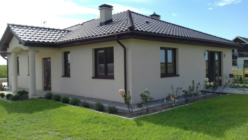 Elewacje,Docieplenia, TynkBaranek,Płytki,Sufity podwieszane,