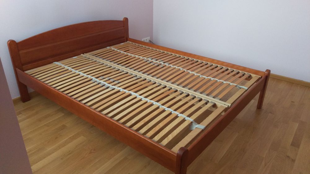 Sypialnia - lite drewno olchowe