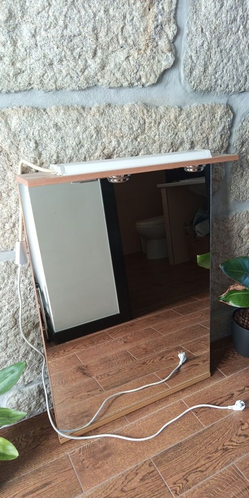 Espelho WC com iluminação